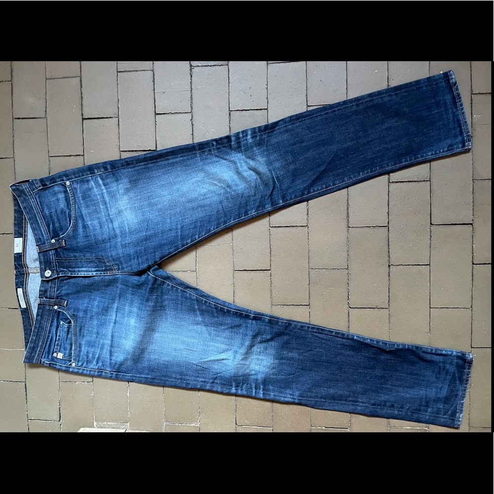 AG The Nomad Modern Slim Cut Jeans
